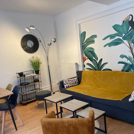 Appartement Hyper Centre, Parking Gratuit Fontainebleau Exterior photo