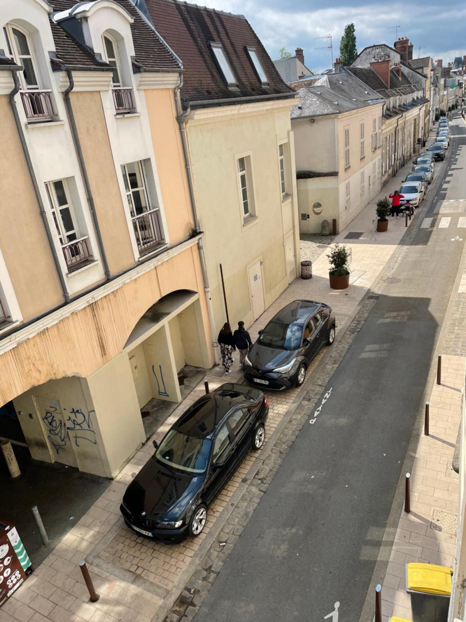 Appartement Hyper Centre, Parking Gratuit Fontainebleau Exterior photo